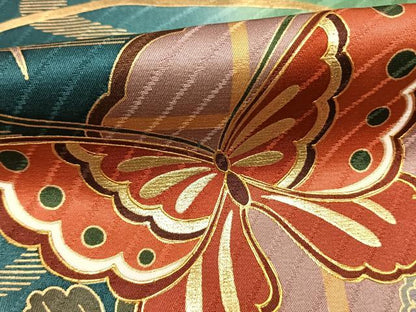 平和屋着物●豪華振袖　雪輪花蝶文　暈し染め　金彩　正絹　逸品　AABK1482fy