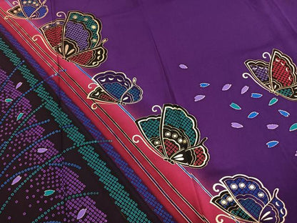 平和屋着物●豪華振袖　花蝶文　暈し染め　金彩　正絹　逸品　AABK1486fy