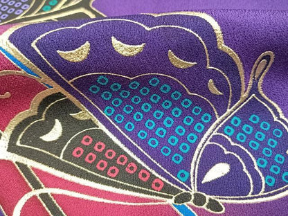 平和屋着物●豪華振袖　花蝶文　暈し染め　金彩　正絹　逸品　AABK1486fy
