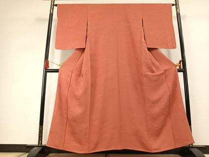 平和屋着物●上質な色無地　風景地紋　赤丹色　正絹　逸品　未使用　AABK1506fy