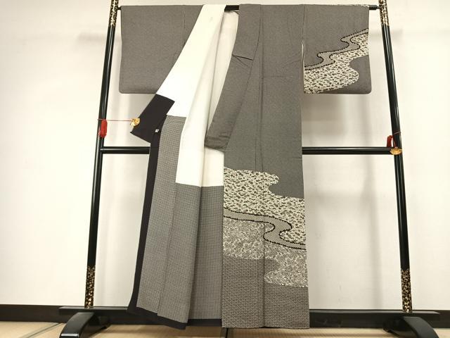 平和屋着物●訪問着　作家物　絞り　型染め　松竹梅　黒地　正絹　逸品　AABK1555fy
