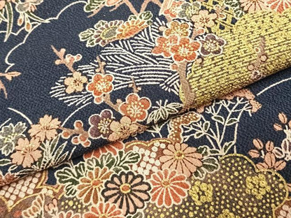 平和屋着物●上質な小紋　松竹梅　雲取り花文　金彩　鬼しぼ縮緬　正絹　逸品　AABK1567fy