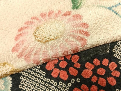 平和屋着物●豪華振袖　総絞り　舞花文　金彩　正絹　逸品　AABK1579fy