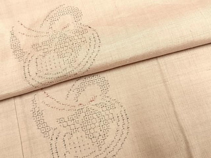 平和屋着物●結城紬　80亀甲　飛び亀甲柄　舞蝶文　正絹　逸品　未使用　AABK1589fy