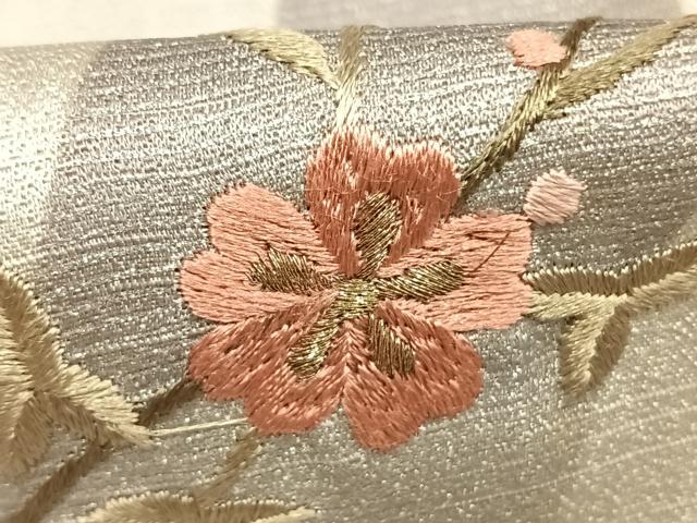 平和屋着物●訪問着　刺繍　草花文　暈し染め　金糸　金銀彩　正絹　逸品　AABK1591fy