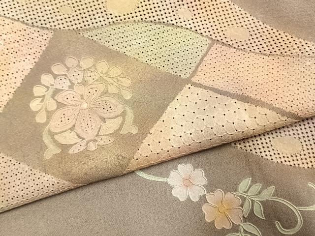 平和屋着物●訪問着　中国三大刺繍　汕頭刺繍　スワトウ刺繍　総刺繍　花唐草文　暈し染め　正絹　逸品　AABK1612fy
