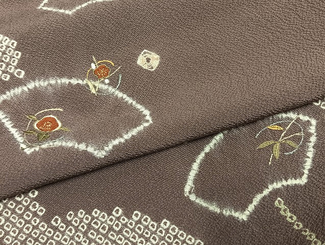 平和屋着物●訪問着　刺繍　絞り　地紙花文　金糸　反端付き　正絹　逸品　未使用　AABK1613fy
