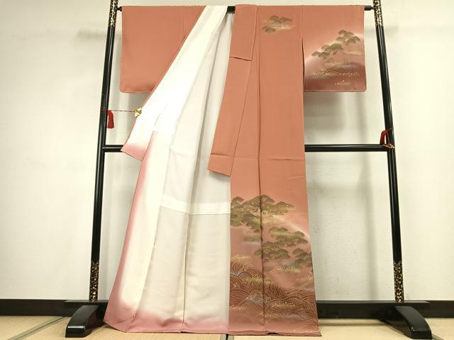 平和屋着物●訪問着　駒刺繍　風景松文　暈し染め　金銀彩　正絹　逸品　未使用　AABK1617fy