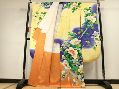 平和屋着物●豪華振袖　駒刺繍　枝花文　暈し染め　金彩　正絹　逸品　AABK1618fy