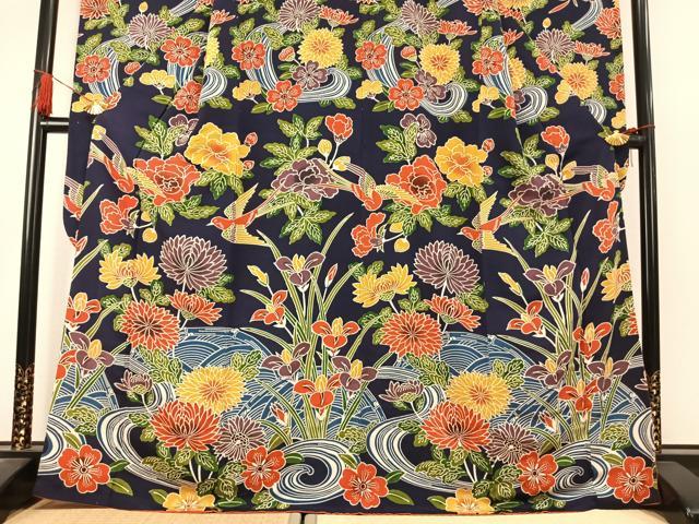 平和屋着物●豪華振袖　型染め　花鳥文　鬼しぼ縮緬　正絹　逸品　AABK1634fy