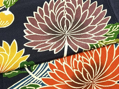 平和屋着物●豪華振袖　型染め　花鳥文　鬼しぼ縮緬　正絹　逸品　AABK1634fy
