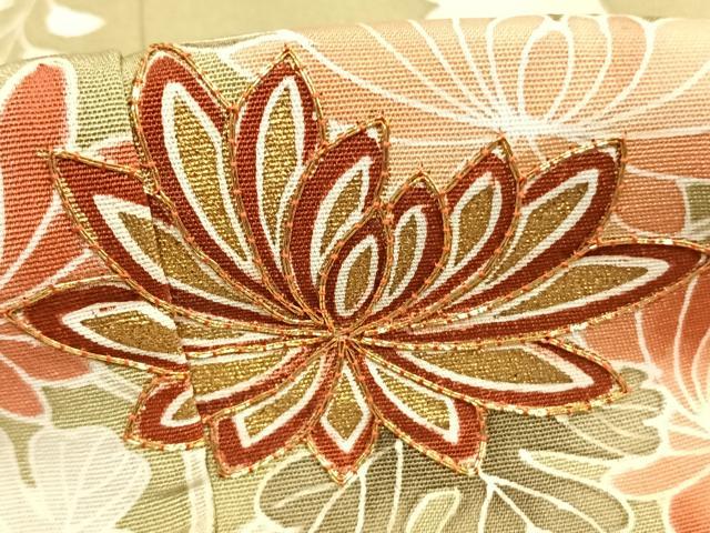 平和屋着物●訪問着　駒刺繍　草花文　金彩　正絹　逸品　AABK1664fy