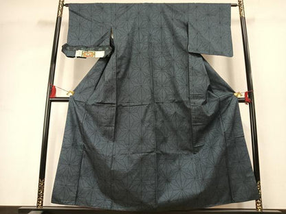 平和屋着物●本場大島紬　麻の葉文様　大島紬商事謹製　証紙付き　正絹　逸品　AABK1670fy