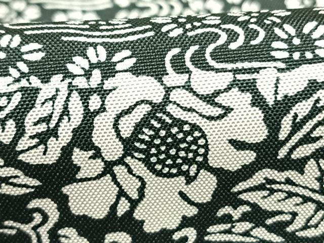 平和屋着物●訪問着　本場染大島紬　作家物　型染め　草花文　正絹　逸品　未使用　AABK1672fy