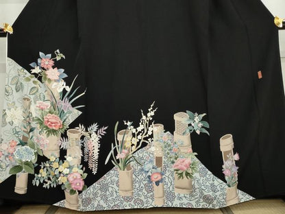 平和屋着物●豪華黒留袖　友禅　作家物　飾花文　正絹　逸品　AABK1683cs