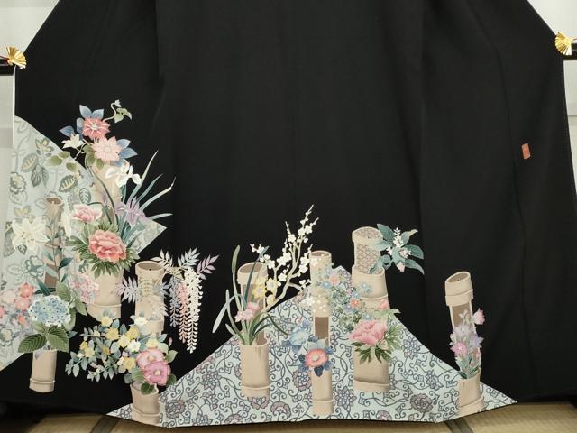 平和屋着物●豪華黒留袖　友禅　作家物　飾花文　正絹　逸品　AABK1683cs