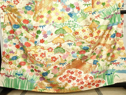 平和屋着物●豪華振袖　駒刺繍　松竹梅吉祥文　金彩　正絹　逸品　AABK1686cs