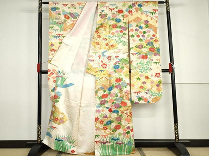 平和屋着物●豪華振袖　駒刺繍　松竹梅吉祥文　金彩　正絹　逸品　AABK1686cs