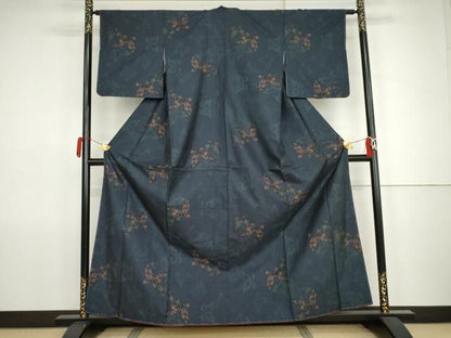 平和屋着物●本場大島紬　カタス9マルキ　花蝶文　正絹　逸品　未使用　AABK1688cs