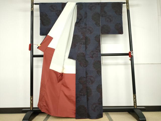 平和屋着物●本場結城紬　重要無形文化財　80亀甲　雪輪草花文　証紙付き　正絹　逸品　AABK1701cs