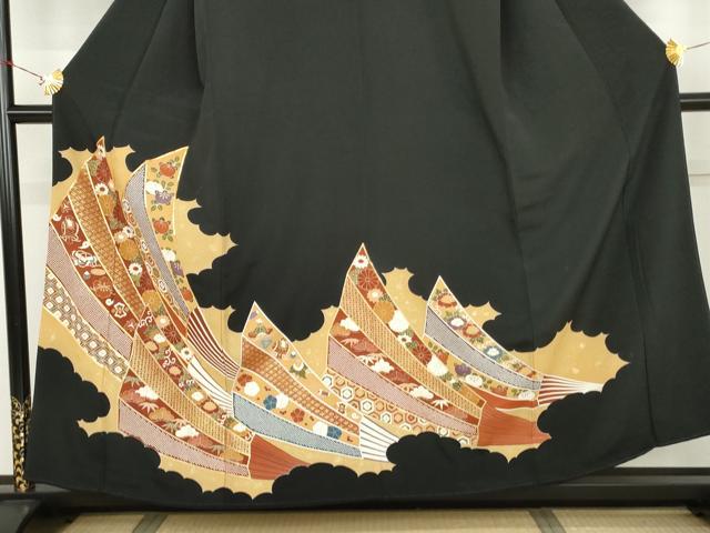 平和屋着物●豪華黒留袖　駒刺繍　扇面吉祥花文　金彩　正絹　逸品　AABK1708cs
