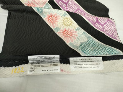 平和屋着物●十日町友禅　関芳　振袖　絞り　蔓帯草花文　黒地　金糸　金彩　仮絵羽　逸品　未使用　AABK1759cs