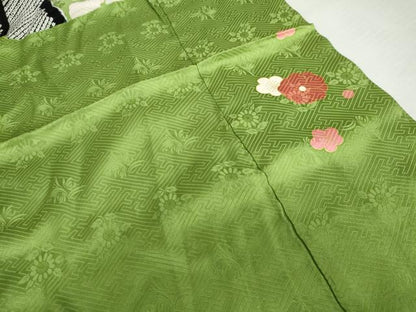 平和屋着物●吉澤友禅　振袖　駒刺繍　絞り　吉祥草花文　金彩　仮絵羽　逸品　未使用　AABK1760cs