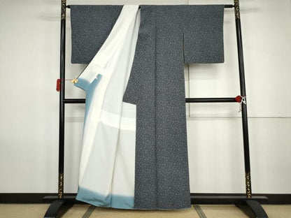 平和屋着物●伝統工芸士　岡崎忠良　江戸小紋　雪輪重ね文　正絹　逸品　AABK1764cs