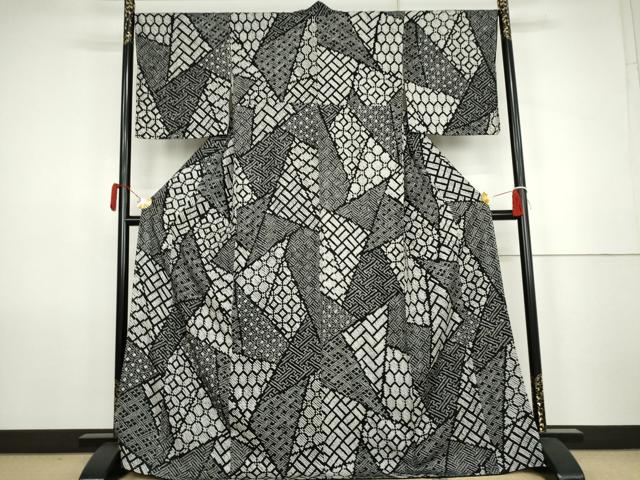 平和屋着物●上質な小紋　総絞り　切嵌吉祥文　黒地　正絹　逸品　AABK1767cs