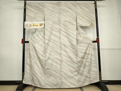 平和屋着物●石川県指定無形文化財　牛首紬　白山工房　手織り　斜縞　証紙付き　正絹　逸品　AABK1791cs
