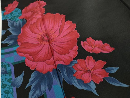 平和屋着物●豪華振袖　草花文　黒地　正絹　逸品　AABK1807cs