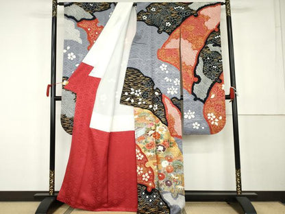 平和屋着物●豪華振袖　駒刺繍　絞り　雪輪風景花蝶文　金彩　正絹　逸品　AABK1819cs