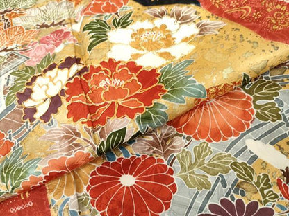 平和屋着物●豪華振袖　駒刺繍　絞り　雪輪風景花蝶文　金彩　正絹　逸品　AABK1819cs