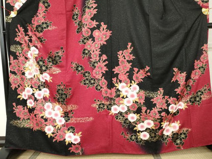 平和屋着物●豪華振袖　刺繍　桜　暈し染め　黒地　金糸　金彩　銀通し地　鈴乃屋扱い　正絹　逸品　AABK1822cs
