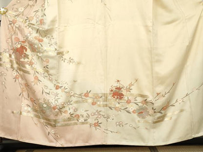 平和屋着物●訪問着　エ霞雪輪草花文　暈し染め　金銀彩　正絹　逸品　AABK1838cs