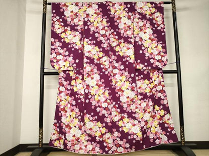 平和屋着物●小振袖　二尺袖　舞花文　金彩　洗える着物　AABK1857ck