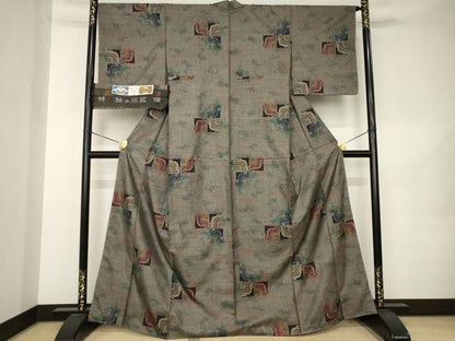 平和屋着物●本場大島紬　純泥染　手織り　9マルキ　梅　小田吉克作　証紙付き　正絹　逸品　AABK1869ck