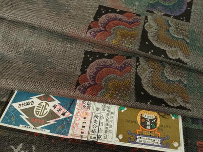 平和屋着物●本場大島紬　純泥染　手織り　9マルキ　梅　小田吉克作　証紙付き　正絹　逸品　AABK1869ck