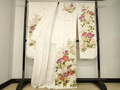 平和屋着物●豪華振袖　駒刺繍　草花文　金彩　正絹　逸品　AABK1878ck