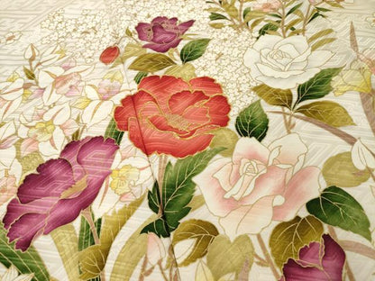 平和屋着物●豪華振袖　駒刺繍　草花文　金彩　正絹　逸品　AABK1878ck
