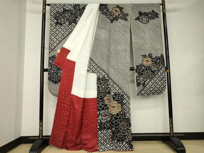 平和屋着物●豪華振袖　総絞り　駒刺繍　舞花文　黒地　金彩　正絹　逸品　AABK1917ck