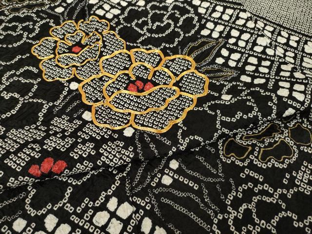 平和屋着物●豪華振袖　総絞り　駒刺繍　舞花文　黒地　金彩　正絹　逸品　AABK1917ck