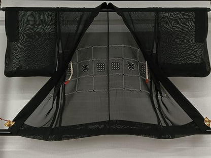 平和屋着物▽羽織　スリーシーズン　春夏秋　塵除け　格子花文　黒地　正絹　逸品　AABK1947jh