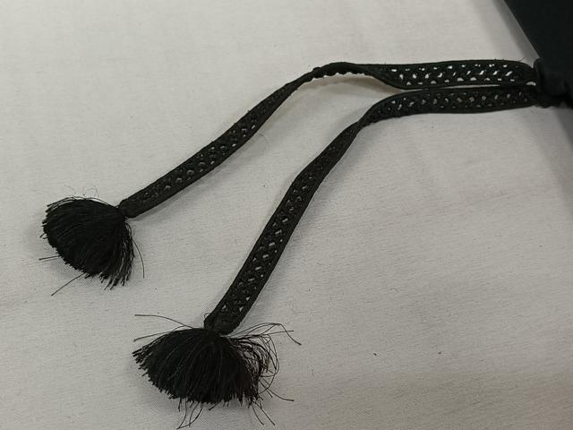 平和屋着物▽羽織　スリーシーズン　春夏秋　塵除け　横段草葉文　黒地　正絹　逸品　AABK2012jh