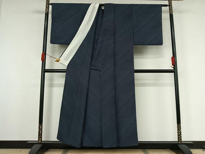 平和屋着物▽上質な色無地　単衣　流水地紋　鉄御納戸色　正絹　逸品　AABK2106jh