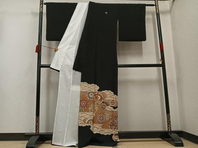 平和屋着物●豪華黒留袖　駒刺繍　鳳凰花文　金彩　正絹　逸品　AABK2138ph