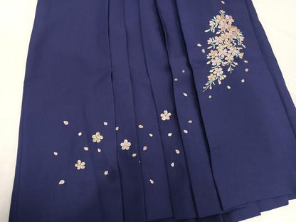 平和屋着物●女性　行灯袴　刺繍　桜　金糸　洗える着物　AABK2169ph