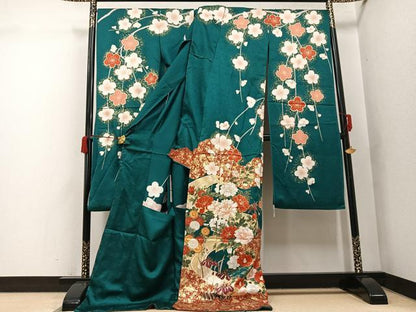 平和屋着物●豪華振袖　駒刺繍　草花文　金彩　仮絵羽　正絹　逸品　未使用　AABK2174ph