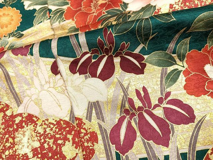 平和屋着物●豪華振袖　駒刺繍　草花文　金彩　仮絵羽　正絹　逸品　未使用　AABK2174ph