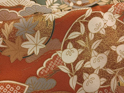 平和屋着物●豪華黒留袖　駒刺繍　地紙草花文　金彩　正絹　逸品　AABK2183ph